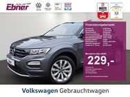 VW T-Roc, 2.0 TDI IQ DRIVE 17-ZOLL 5, Jahr 2019 - Albbruck