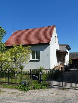 Großzügiges Einfamilienhaus mit vielseitig nutzbaren Nebenflächen! - Panketal