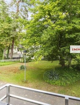 IMMOBERLIN.DE - Toplage! Gepflegte 2-Zimmer-Wohnung mit Loggia nahe Roseneck - Berlin