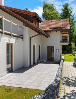 Provisionsfrei: kernsanierte 2-ZKB-Wohnung mit Terrasse nahe Altusried - Altusried