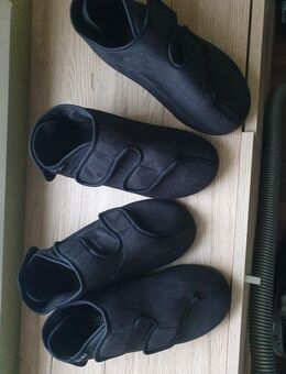 Verkaufe 2 Paar Verbandschuhe - Barby (Elbe)