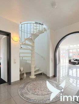 **Moderne Maisonette-Wohnung mit zwei Terrassen** - Ennigerloh