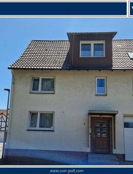Attraktives Einfamilienhaus mit viel Platz und 3 Garagen in Hessisch Lichtenau OT - Hessisch Lichtenau
