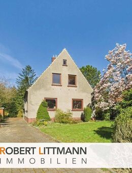 Modernisierungsbedürftiges Einfamilienhaus mit großem Grundstück in ruhigem Schwanewede-Beckedorf - Schwanewede