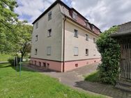 Helle Erdgeschosswohnung mit Ausblick in den parkähnlichen Garten mit großem Schuppenabteil im Garten und Garage! - Sulzbach-Rosenberg