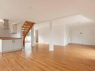 Nur wenige Schritte zum Alsterlauf - ca. 103 m² Fläche auf zwei Etagen. - Hamburg