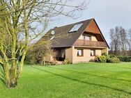 immo-schramm.de: 1-2-Familien-Wohnhaus mit Vollkeller und Garage - Vollersode