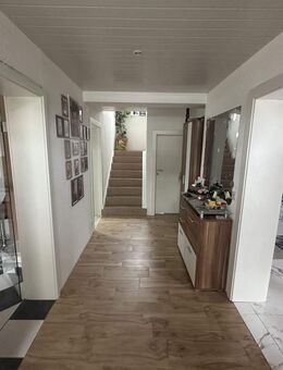 Renoviertes Einfamilienhaus mit viel Platz für die ganze Familie! - Breitenbach (Herzberg)