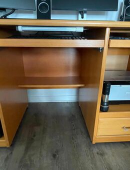 Computerschreibtisch Buche Teilmassiv | Rollen, Auszüge & 2 Schubladen | B 137 × H 79 × T 70 cm - Hannover Herrenhausen-Stöcken
