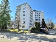 Gepflegte 2-Zimmer Wohnung mit Einbauküche und TG-Stellplatz! Traumweitblick vom Balkon inklusive! - Rosenheim