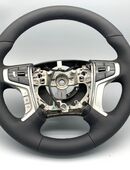 Mitsubishi L200 4400A905 Lenkrad neu Beziehen L404 in 30926