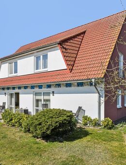 Gemütliches Zweifamilienhaus in ruhiger Lage inmitten von Neverin - Neverin