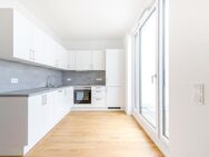 Großzügige und Moderne Penthouse-Wohnung mit 4 Zimmer, 99m², EBK, 2 Bäder + Balkon in *Erstbezug*! - Dresden