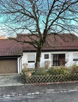Einziehen & Wohlfühlen! Attraktives freistehendes Einfamilienhaus mit Garten! - Gruibingen