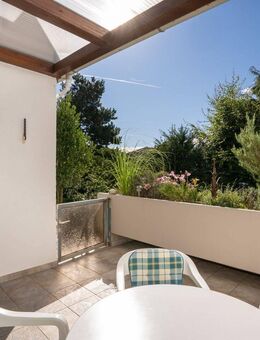 Ihr Rückzugsort mit Sonne & Ruhe! 65m² Wohnung mit Süd-Dachterrasse und eigener Garage in Grömitz - Grömitz