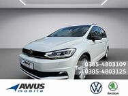 VW Touran 1.5TSI DSG Highline AHK - Schwerin