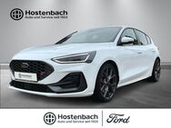 Ford Focus, ST X 280PS Sportpaket El Panodach digitales, Jahr 2022 - Jülich
