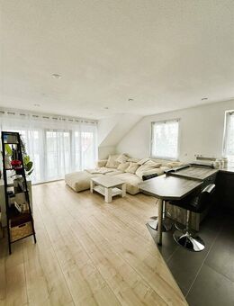 3,5-Zimmer-Penthousewohnung mit EBK und Balkon in Schwenningen - Villingen-Schwenningen