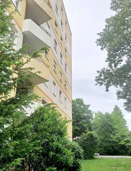 Bezugsfreie Wohnung mit schönem Balkon! - Freising