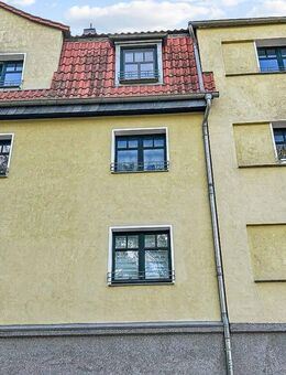 Attraktives Mehrfamilienhaus mit 4 Wohneinheiten und neuer Heizung in Oschersleben - Oschersleben (Bode)