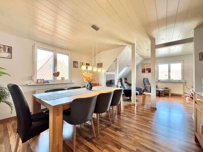 Alternative zum Haus! Attraktive 5 Zimmer-Maisonettewohnung mit Balkon!