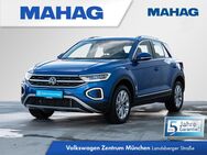 VW T-Roc, 2.0 TDI STYLE, Jahr 2023 - München