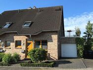 MeinRaum... GOLDSTÜCK! Freuen Sie sich auf Ihr neues Zuhause! Doppelhaushälfte mit Photovoltaik, Dachterrasse, Garten und Garage in Erkelenz-Gerderath - Erkelenz