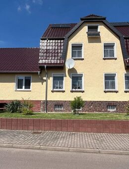 Charmantes Einfamilienhaus mit Einliegerwohnung mit großem Grundstück im Bad Lauchstädt - Bad Lauchstädt (Goethestadt)