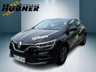 Renault Megane 5-Türer EQUILIBRE TCe 140 - Oberlungwitz