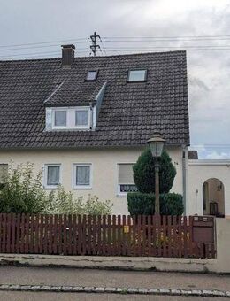 Einfamilienhaus mit Gartengrundstück und Garage - Nordendorf