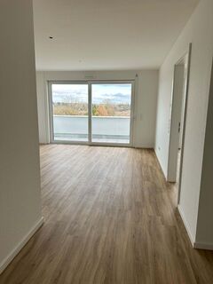 Waghäusel-Kirrlach: Seniorenwohnung mit Dachterrasse