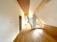 2,5-Zimmer | EBK | Loggia | Exklusive Dachgeschosswohnung | Bestlage von Kempten - Kempten (Allgäu)