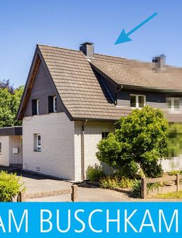 Viel Platz zum Entfalten! Doppelhaushälfte mit Garagen auf tollem Grundstück - Bielefeld