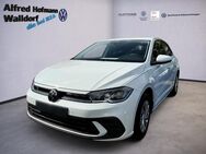 VW Polo, 1.0 MPI Life, Jahr 2023 - Walldorf (Baden-Württemberg)