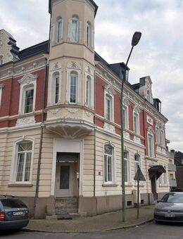 Gepflegtes Mehrfamilienhaus, Einfamilienhaus, Garagen - Herne