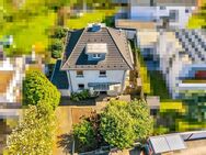 Freistehendes und charmantes Einfamilienhaus in zentraler Wohnlage von Opladen sucht neue Eigentümer - Leverkusen
