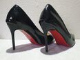 High Heels 41 schwarz mit roter Sohle in 04425