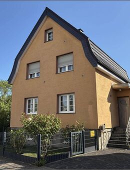 Familienhaus in Lippstadt mit Sauna, überdachte Terrasse und großem Garten - Lippstadt