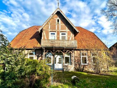 Großzügiger Resthof mit Sanierungsbedarf zum verwirklichen!