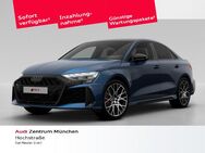 Audi RS3, Limousine onic, Jahr 2022 - München