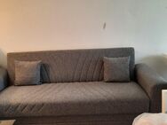 Ausziehbares Sofa, 4 Monate alt - Köln