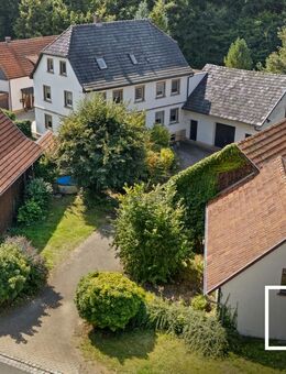 1.680m² Grundstücksfläche! Gepflegtes Landhaus mit zahlreichen Nebengebäuden in ruhiger Lage - Kulmbach