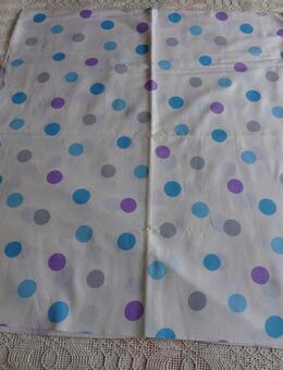 Stoff - Stoffstück - weiß, gepunktet, für Kinder oder Erwachsene, ca. L 120 cm x B 140 cm, neu - Hamburg