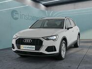 Audi Q3, 45 TFSI e basis basisHybrid (L, Jahr 2021 - München