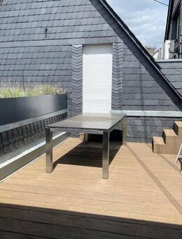 Exklusives Einfamilienhaus mit Balkon in Hachenburg - Hachenburg