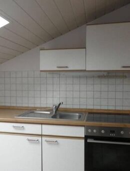 NEU - Ruhige 2 Zimmer-Dachgeschoßwohnung/ Balkon Bad Füssing/OT Würding - Bad Füssing