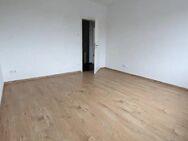 +++WUNDERSCHÖNE 4 RAUMWOHNUNG M. BALKON+++2 BÄDER M. DUSCHE U. WANNE+FBH+ABSTELLKAMMER++UVM.++ - Delitzsch