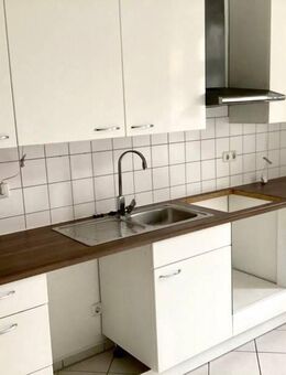 praktische Familienwohnung mit mieterseitiger Einbauküche - Magdeburg