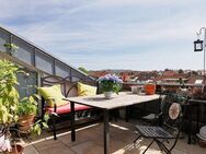 Willkommen in Ihrer traumhaften neuwertigen Dachgeschosswohnung 3,5 Zimmer, EBK, Loggia, Garage - Leutenbach (Baden-Württemberg)