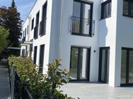 Exklusives Quattrohaus - Wohnen und Wohlfühlen mit der Familie oder als Paar - München